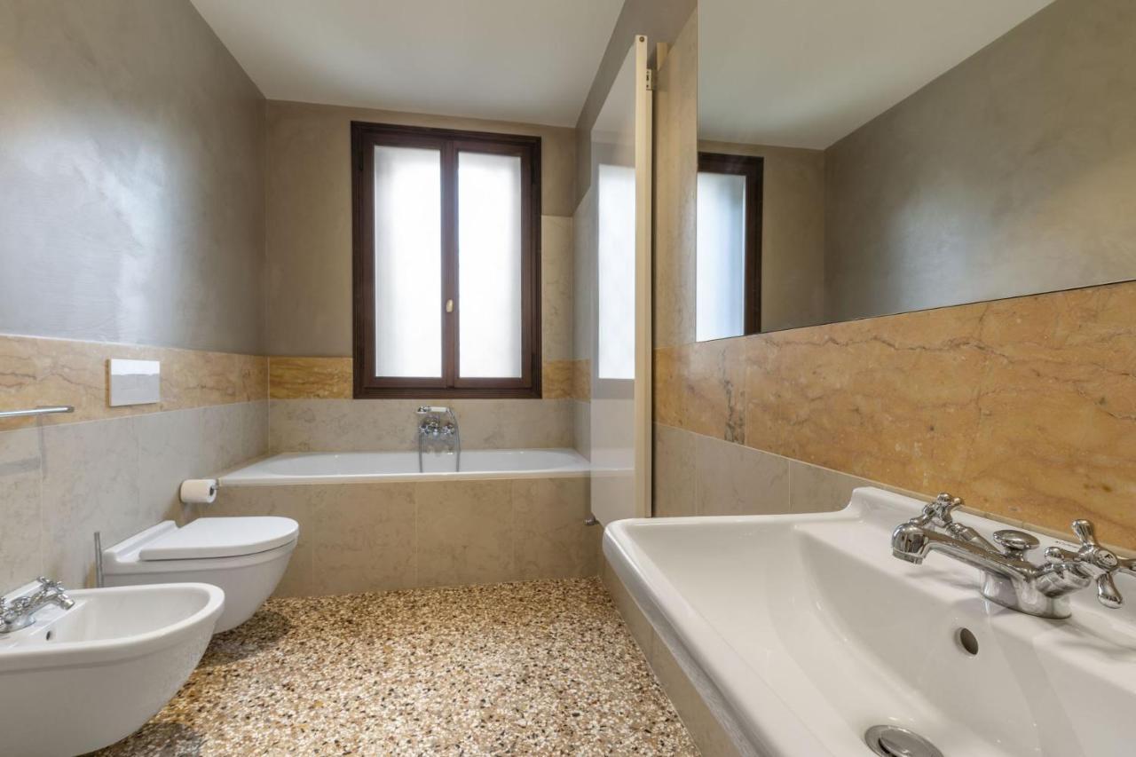 Portego Del Drapier Venice Exterior photo
